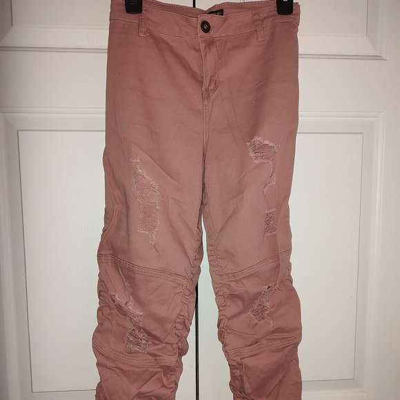 Jeans - Picture 1 of 3